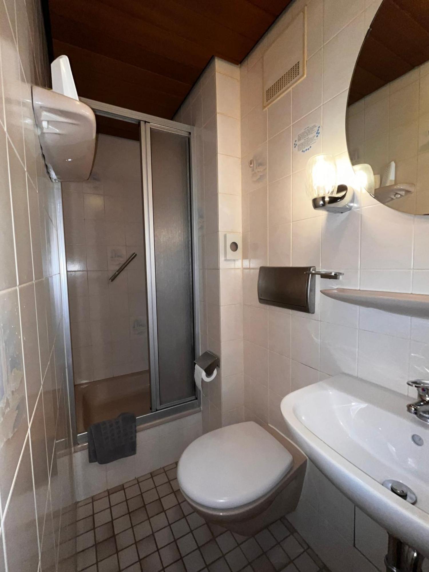 Hotel Zur Post Limburg Bad Camberg Hunfelden Exterior foto
